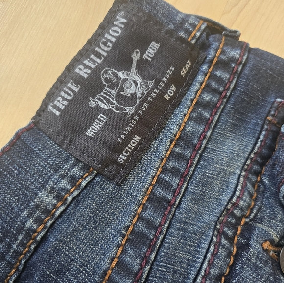 True Religion men's Dark Blue Jeans size 32 - Picture 8 of 11